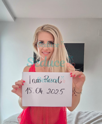 Photo escort girl Lea Blondi: the best escort service