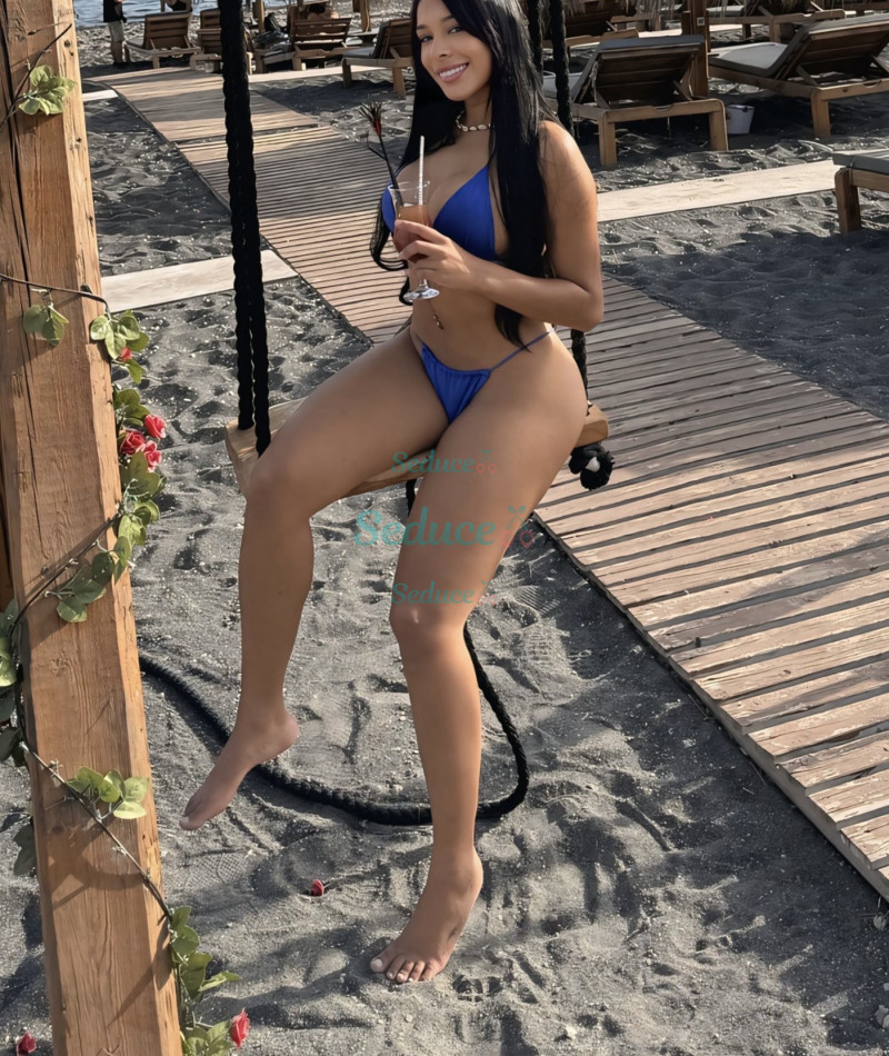 Photo escort girl Mel Farias: the best escort service