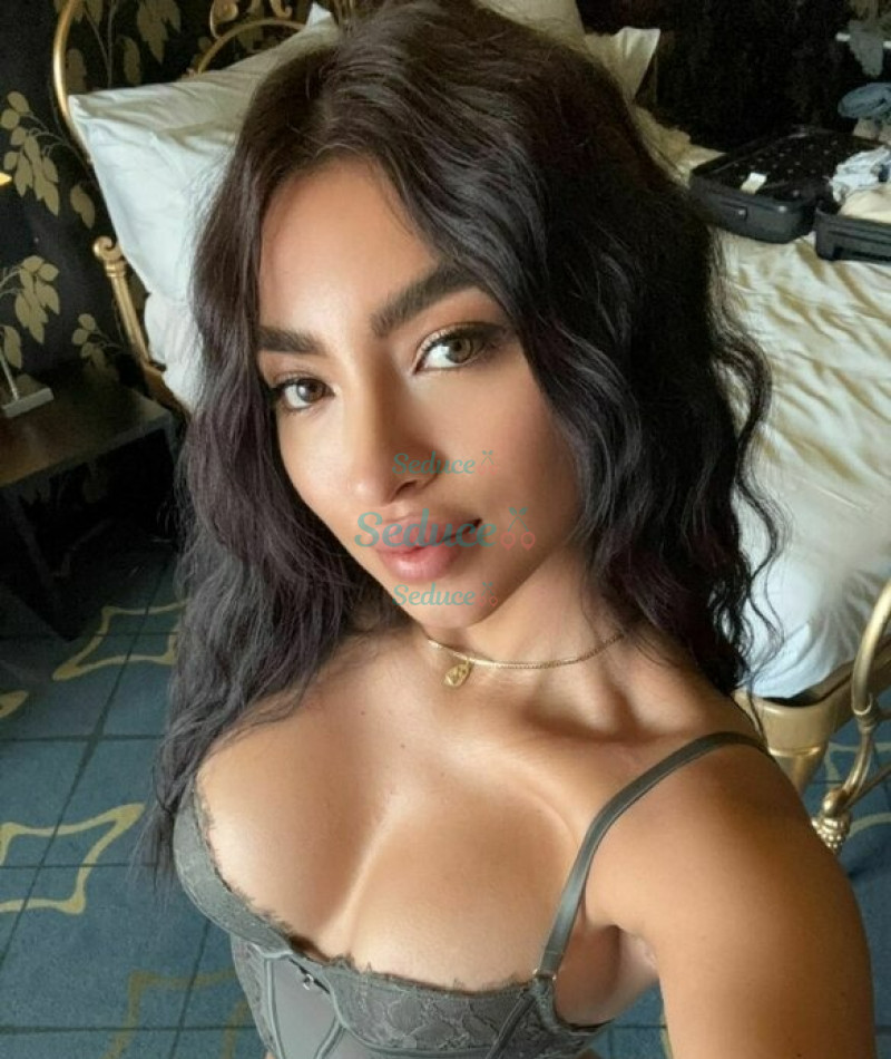 Photo escort girl Sephora: the best escort service
