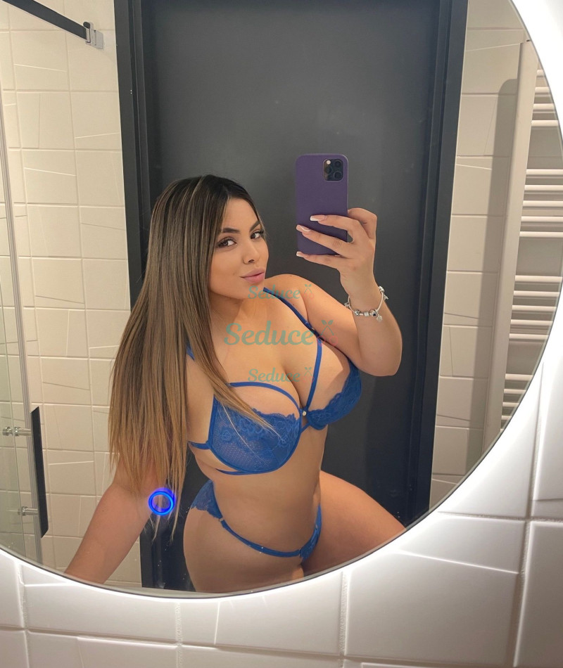 Photo escort girl Viviana: the best escort service