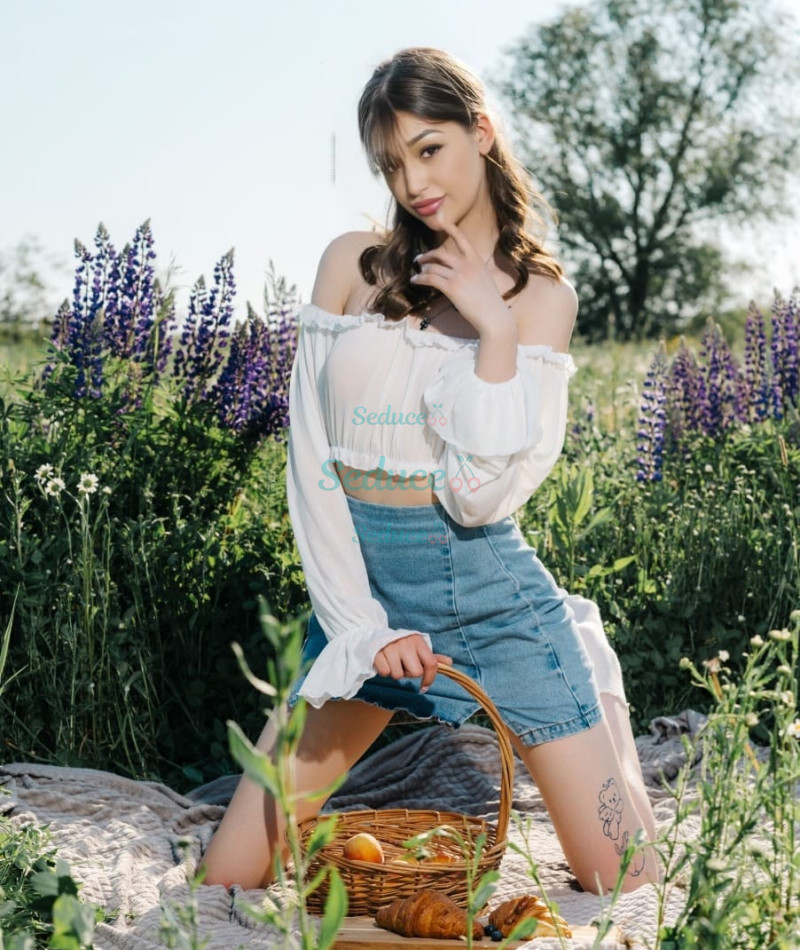 Photo escort girl Valeria: the best escort service