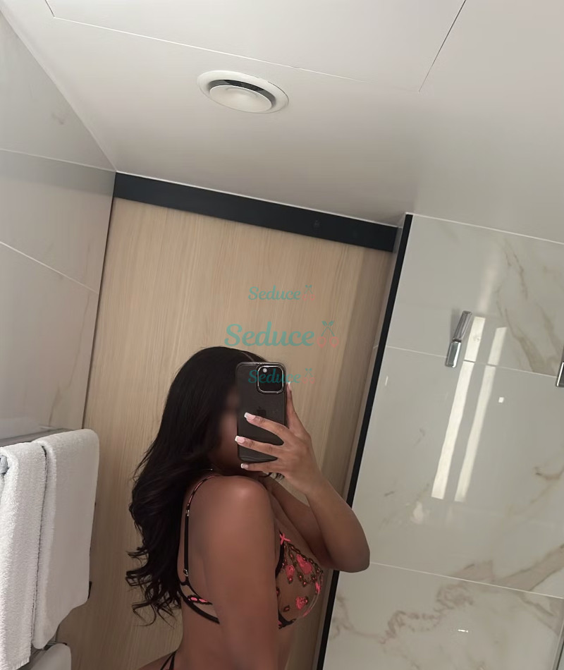 Photo escort girl Bonnie: the best escort service