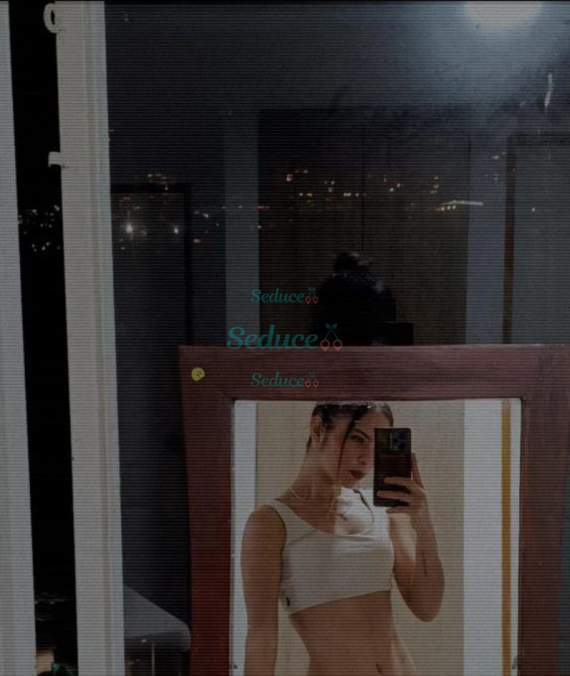 Photo escort girl Arygreey: the best escort service