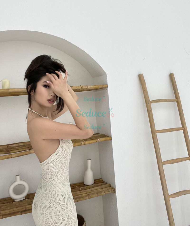Photo escort girl Aiya: the best escort service