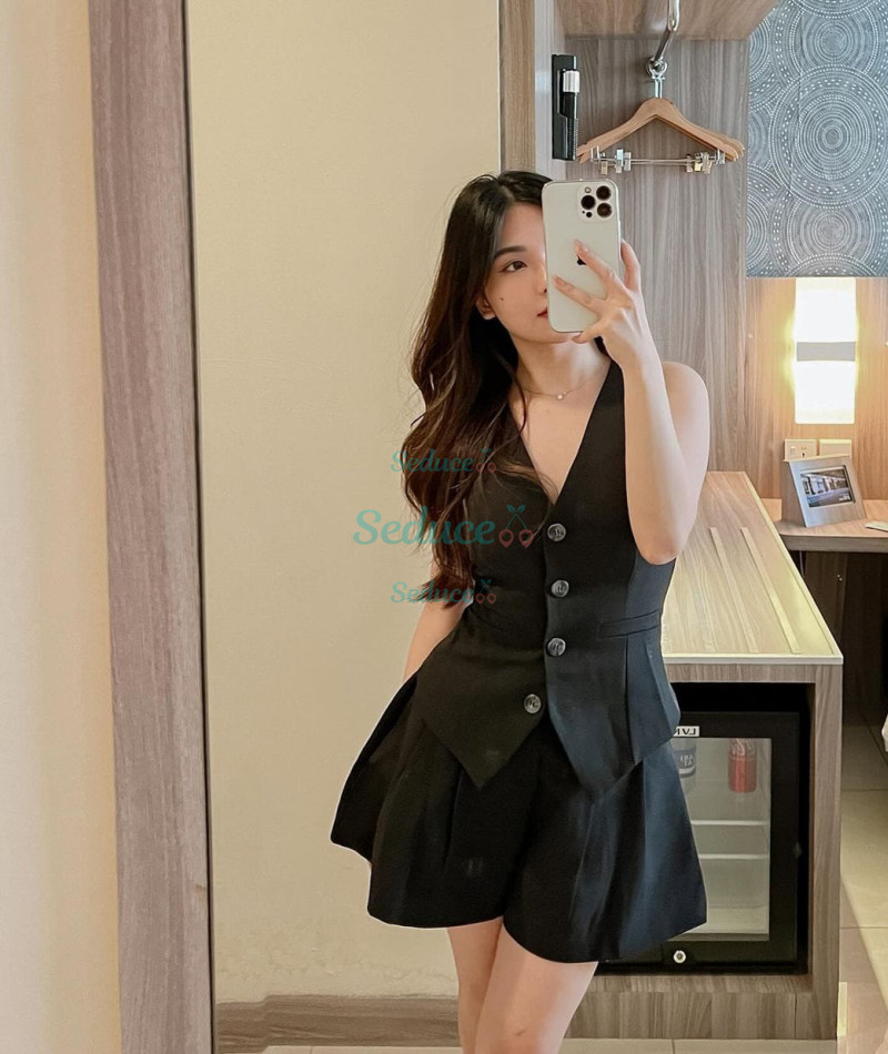 Photo escort girl Jessi: the best escort service