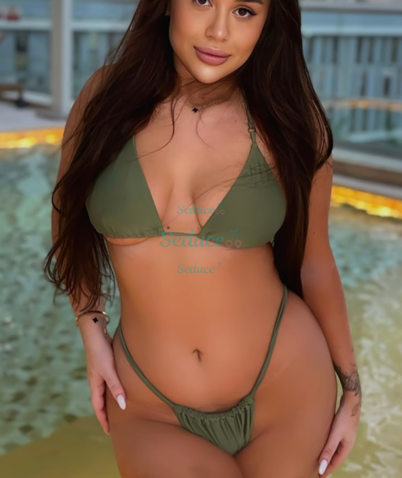 Photo escort girl Christina: the best escort service