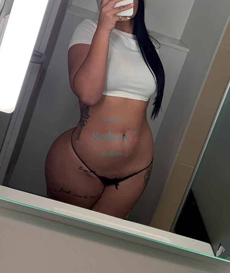 Photo escort girl April: the best escort service