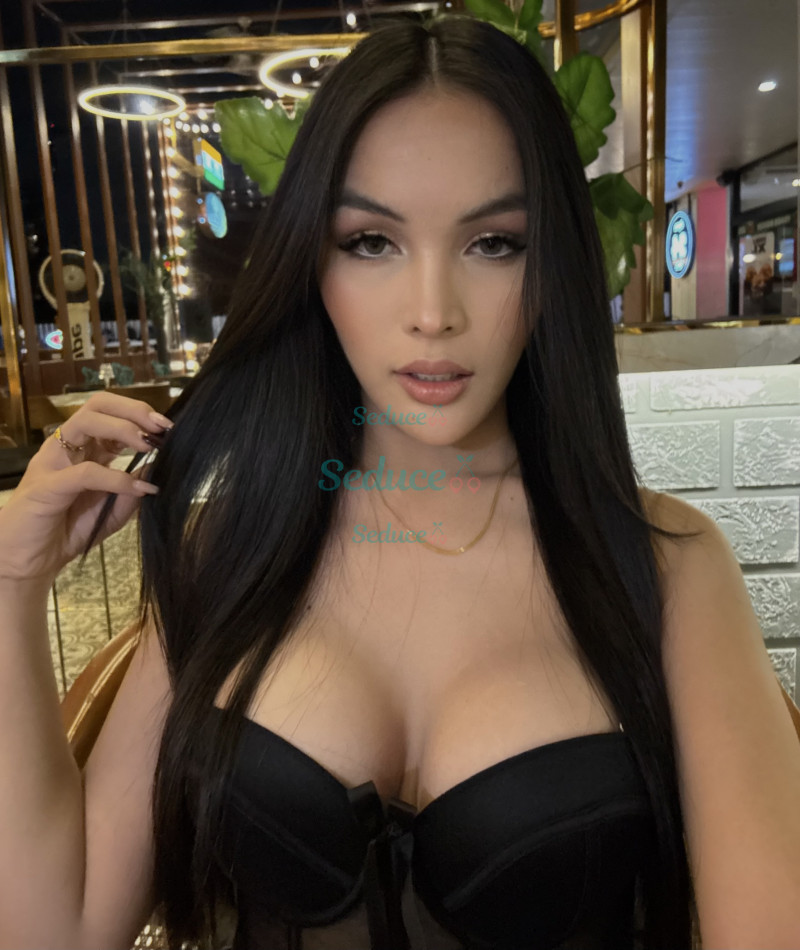 Photo escort girl Kira: the best escort service