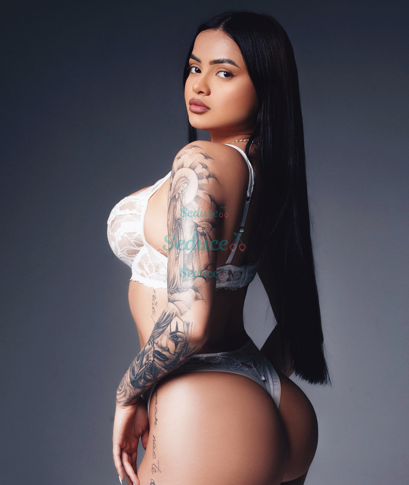 Photo escort girl Paola: the best escort service