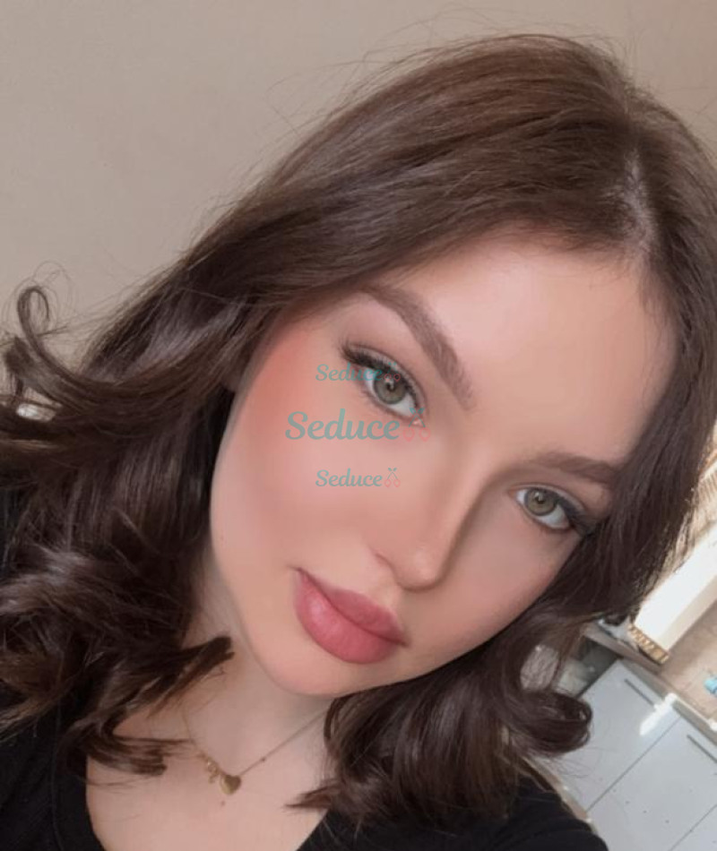 Photo escort girl Erika : the best escort service