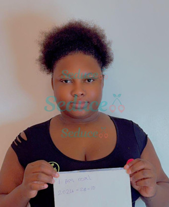 Photo escort girl Lizzyy : the best escort service