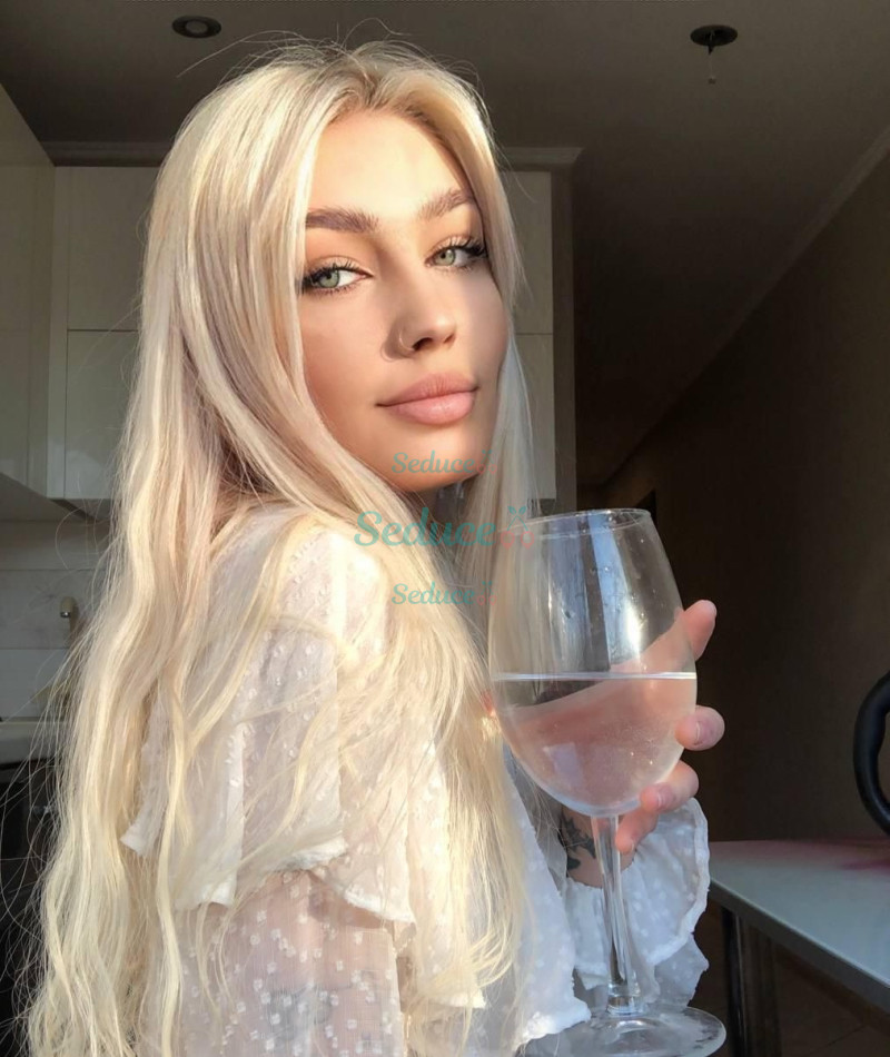 Photo escort girl EVA Angel: the best escort service