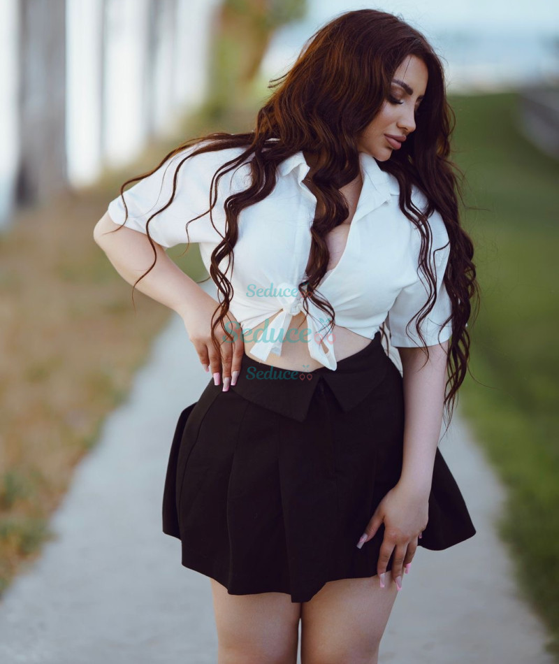 Photo escort girl Gunes: the best escort service