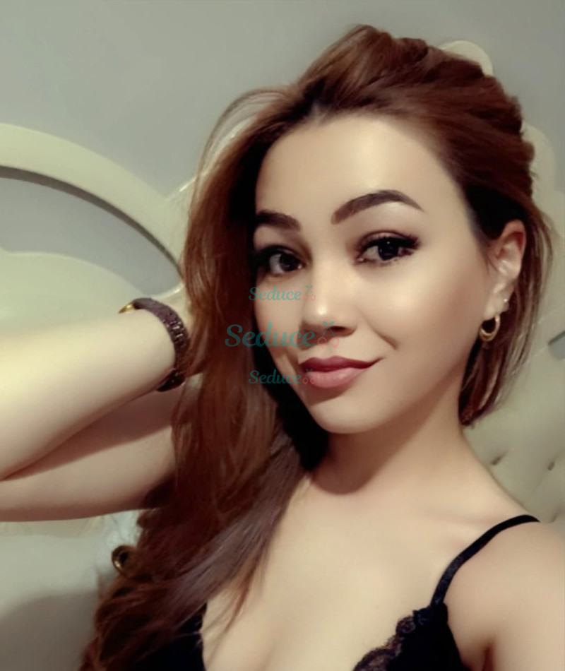 Photo escort girl Aleyn: the best escort service