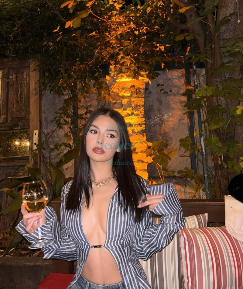Photo escort girl Sila: the best escort service