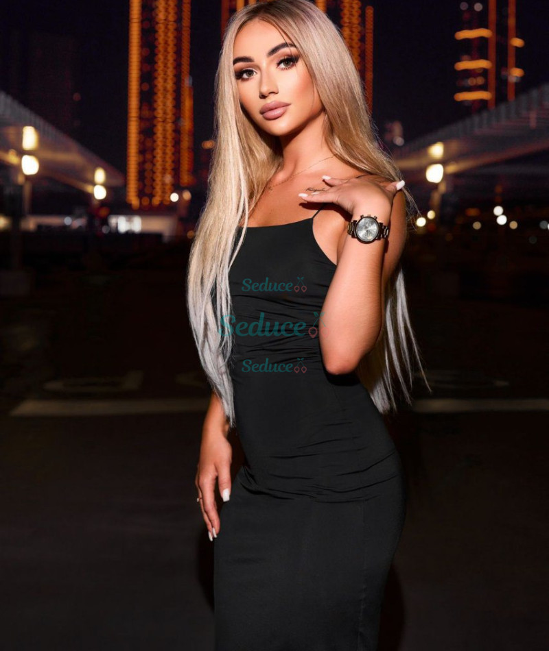 Photo escort girl Alana: the best escort service