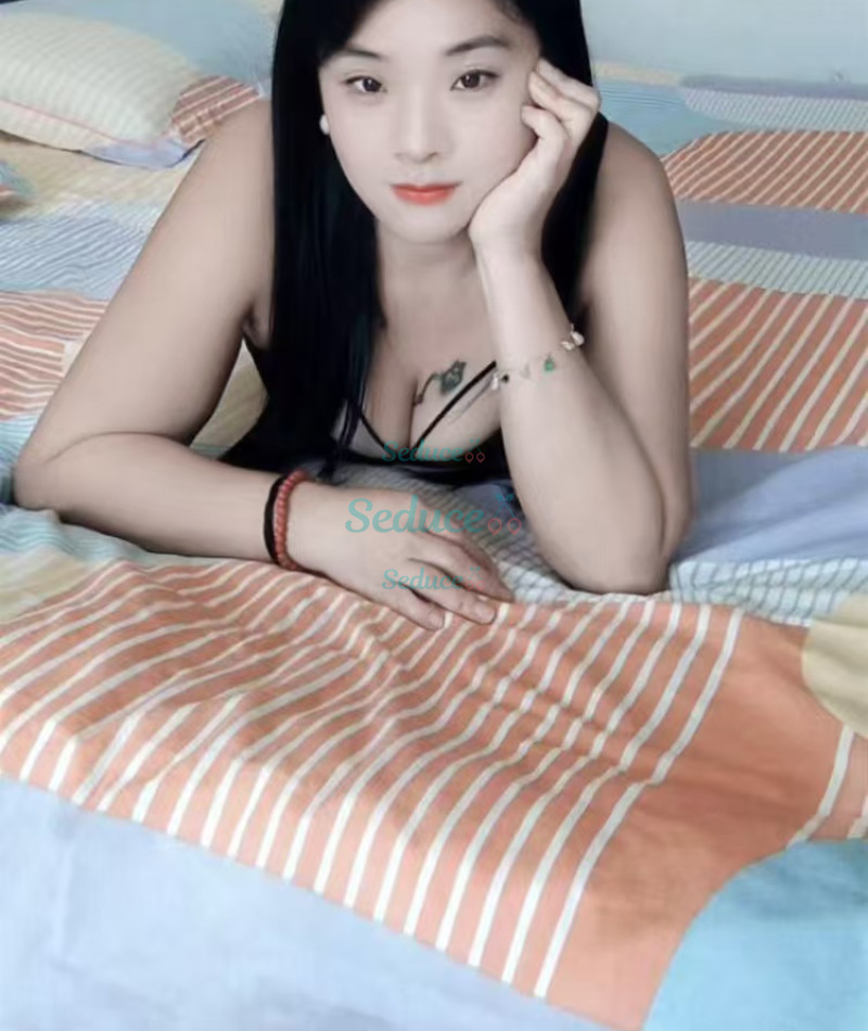 Photo escort girl lucy: the best escort service
