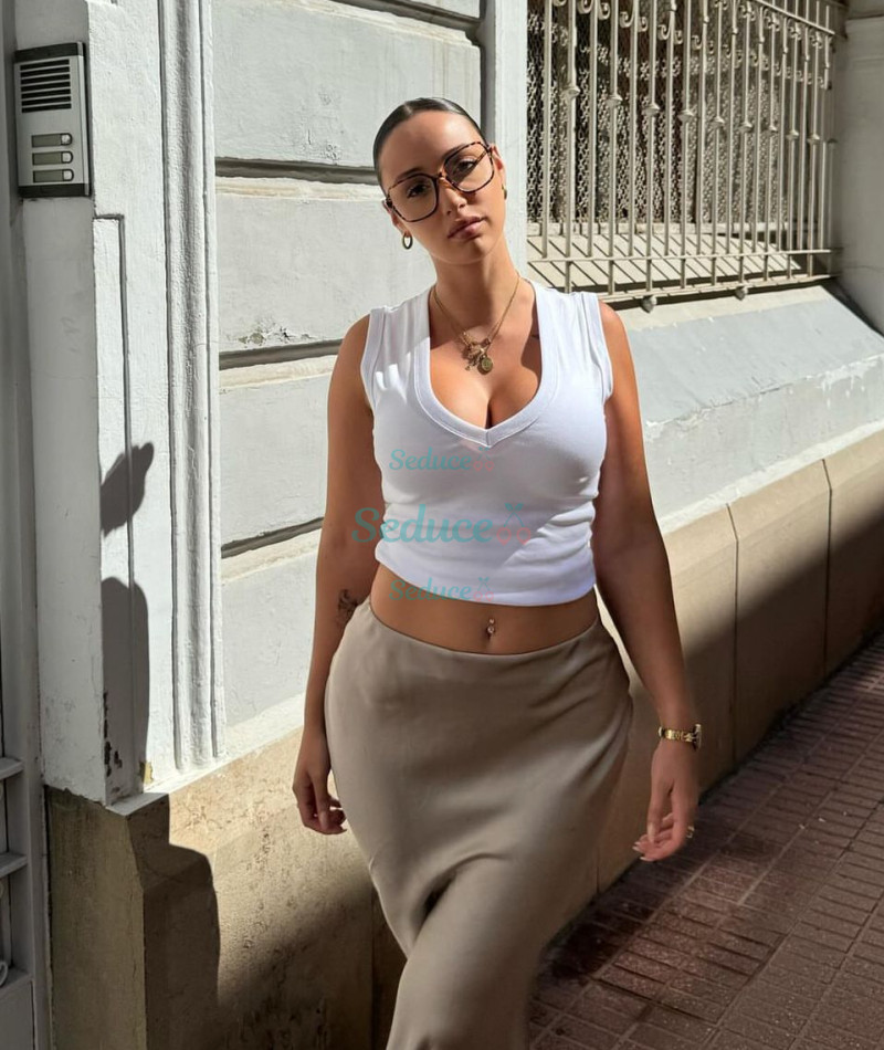 Photo escort girl Lizaa: the best escort service