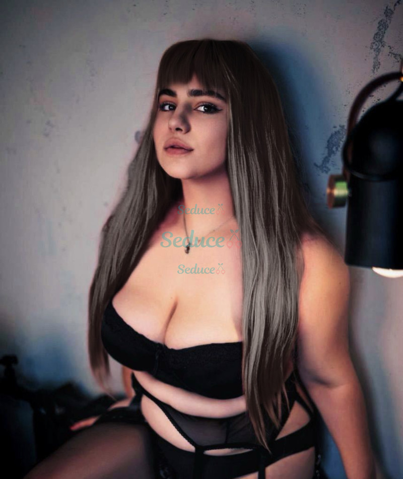 Photo escort girl Angelina: the best escort service