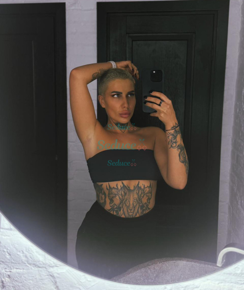 Photo escort girl Helen: the best escort service