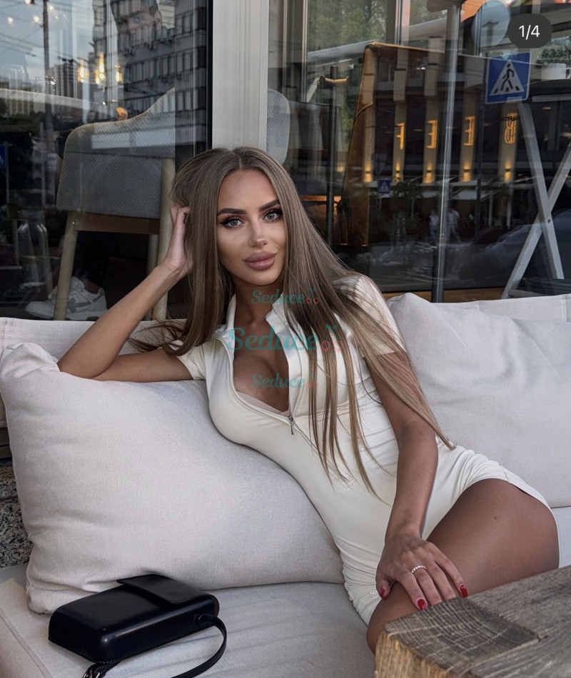 Photo escort girl Slava: the best escort service