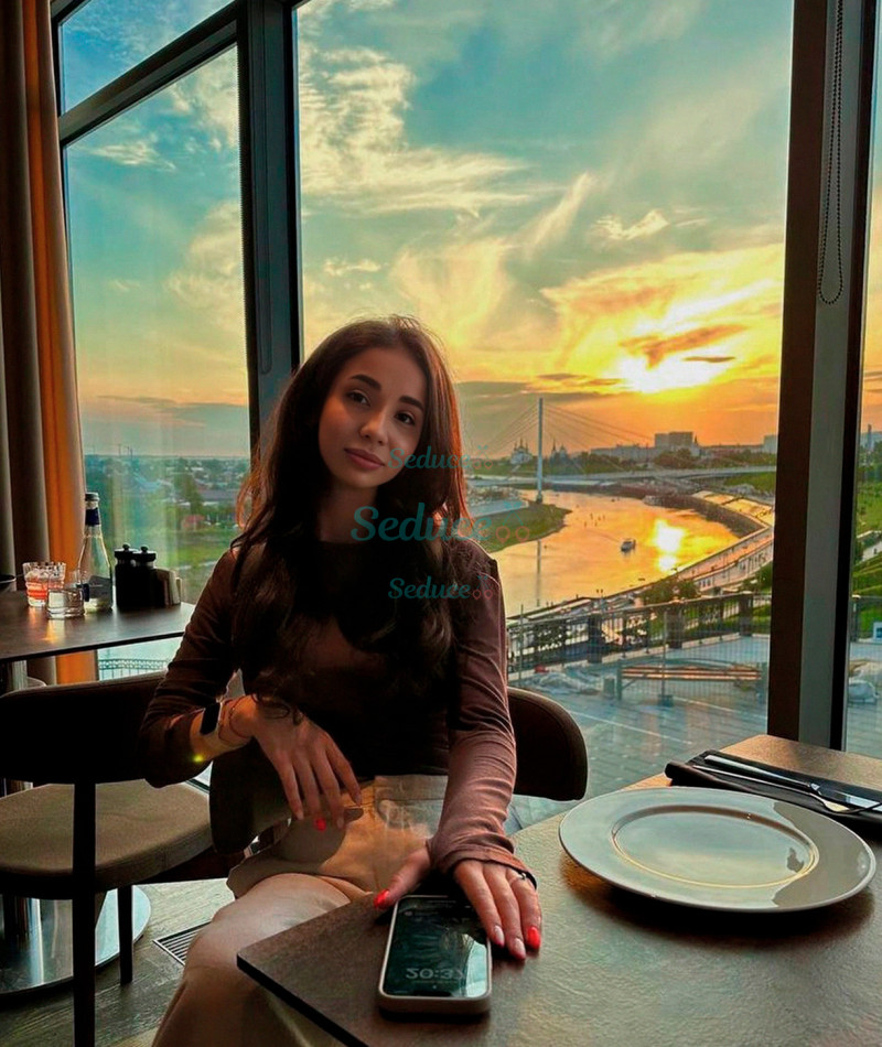 Photo escort girl Lanesha May: the best escort service