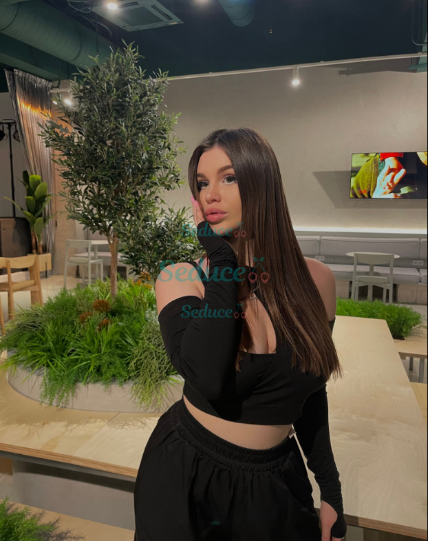 Photo escort girl Zlata: the best escort service