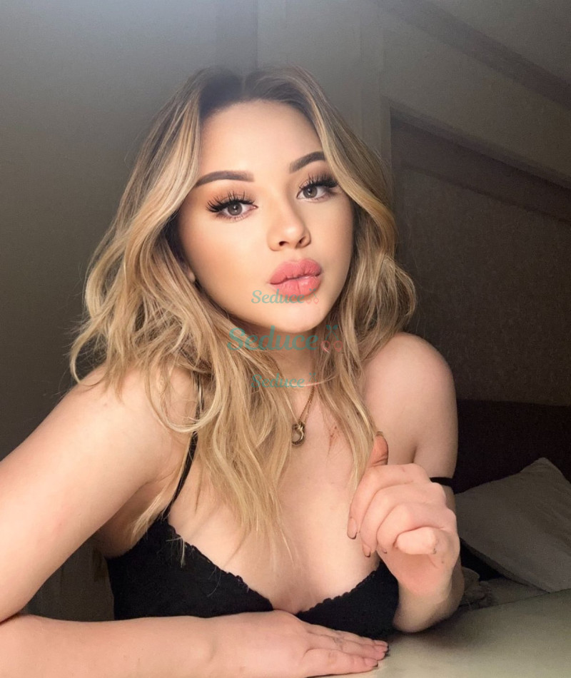 Photo escort girl KRIS : the best escort service
