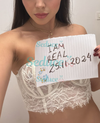 Photo escort girl Megan: the best escort service