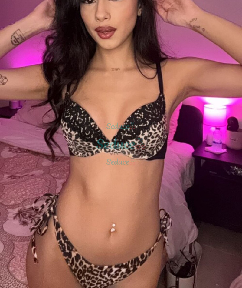 Photo escort girl Kylarra: the best escort service