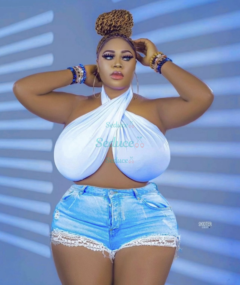 Photo escort girl Joyce0: the best escort service