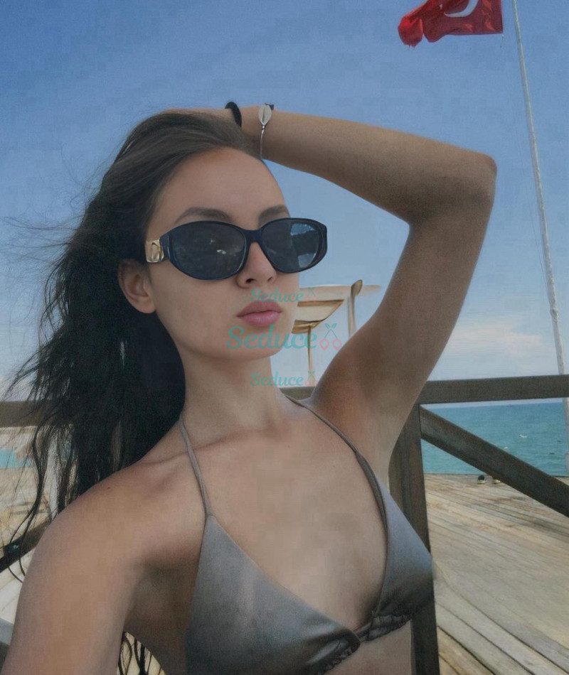 Photo escort girl Elena: the best escort service