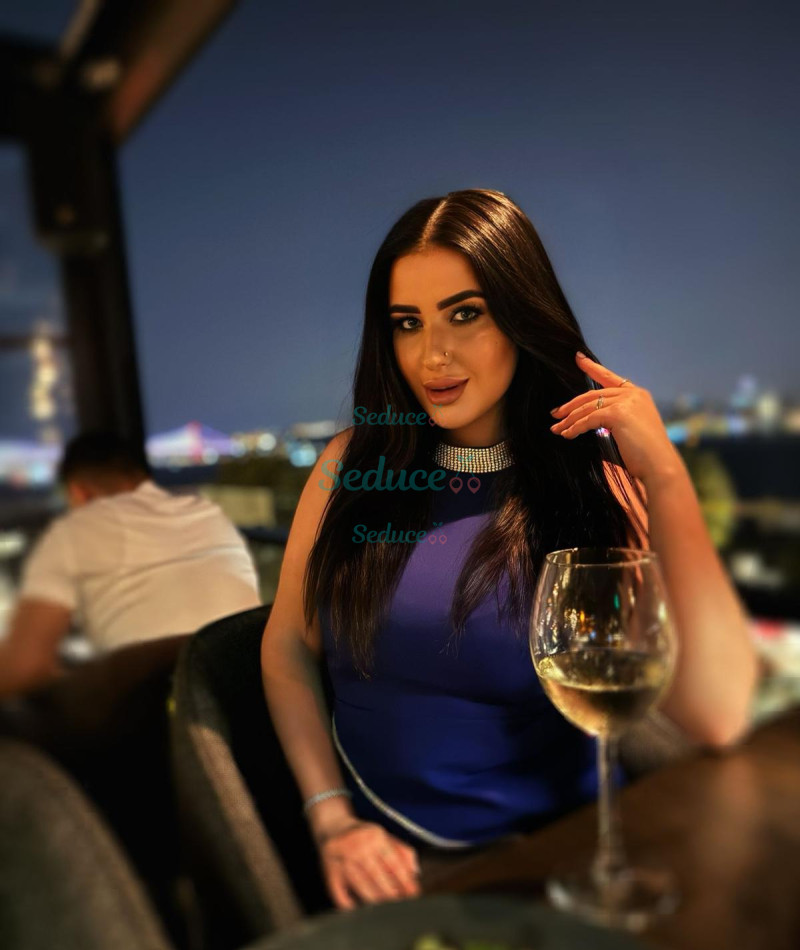 Photo escort girl Adele : the best escort service