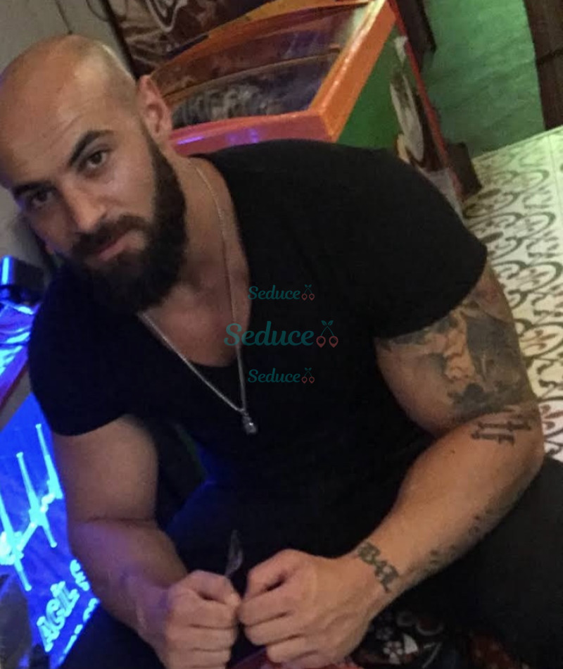 Photo escort girl JohhnyTheWicked: the best escort service