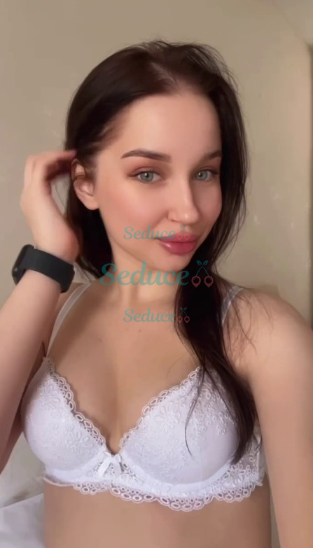 Photo escort girl Arine: the best escort service