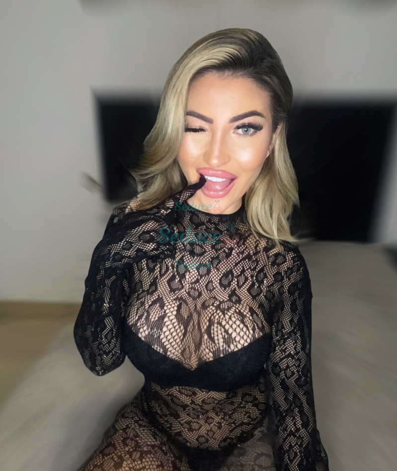 Photo escort girl Nadia: the best escort service