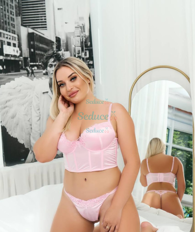 Photo escort girl Lika: the best escort service
