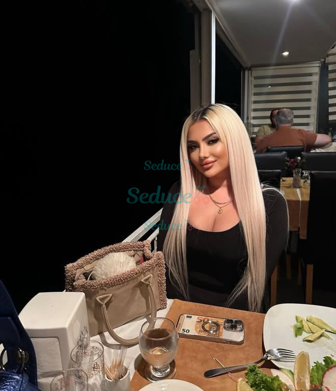 Photo escort girl Elif: the best escort service