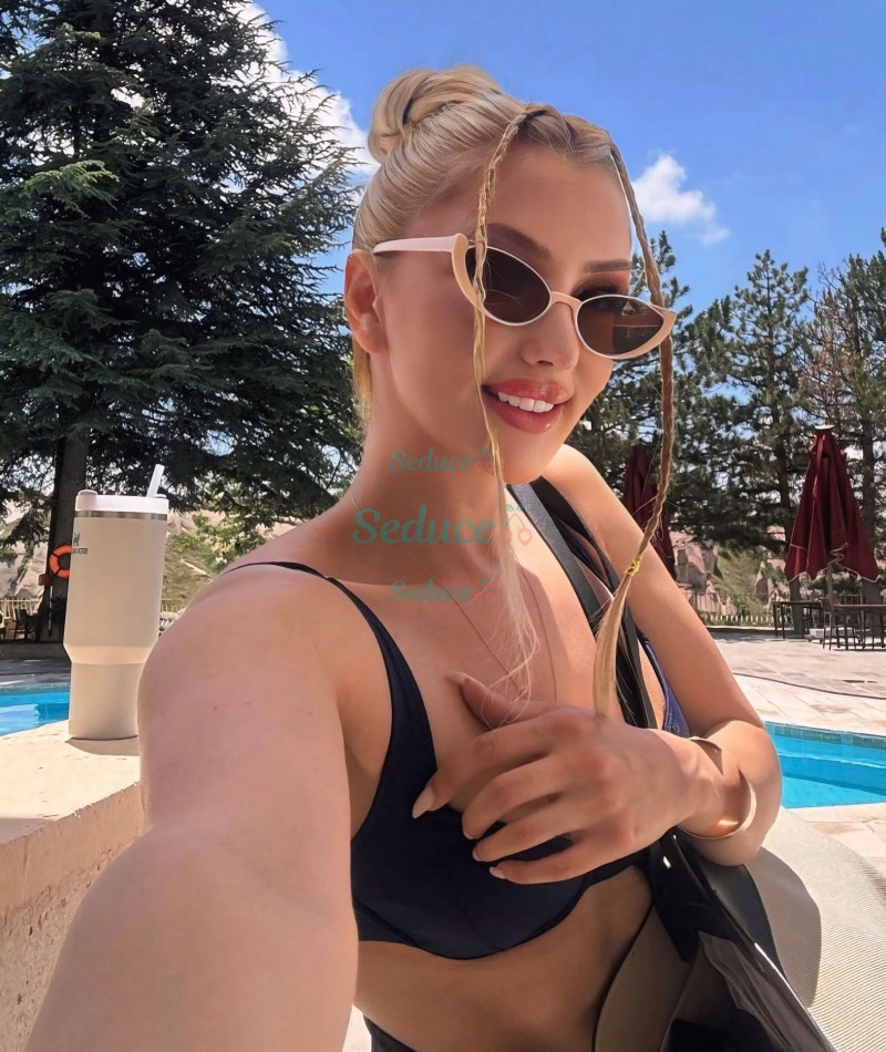 Photo escort girl Elif: the best escort service