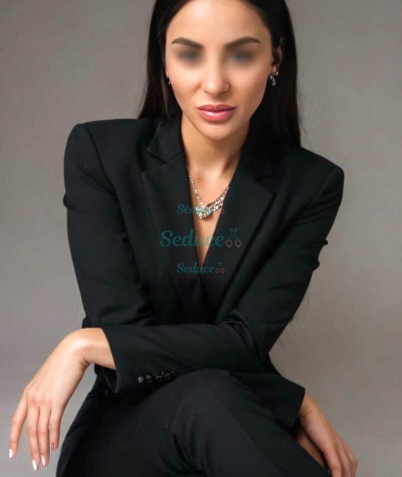 Photo escort girl Erika: the best escort service