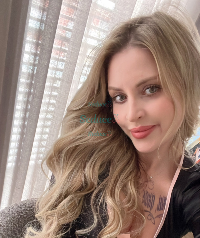 Photo escort girl Milana: the best escort service