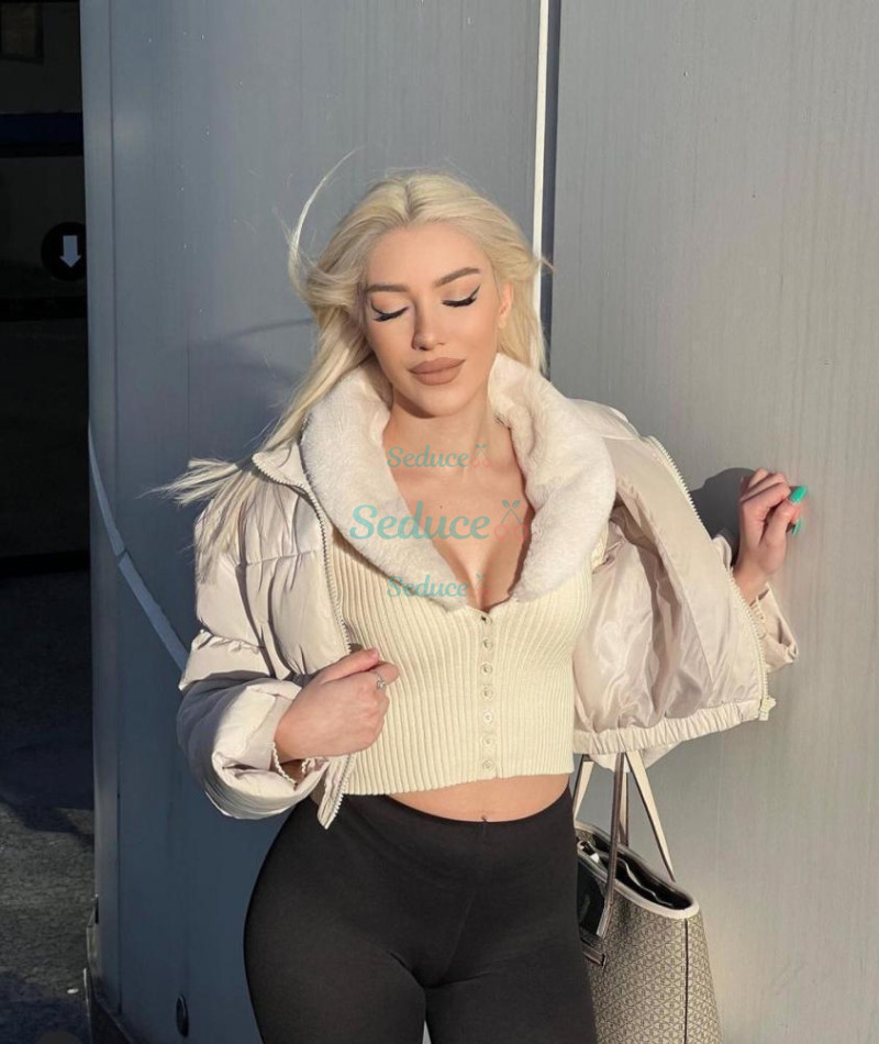 Photo escort girl Sude: the best escort service