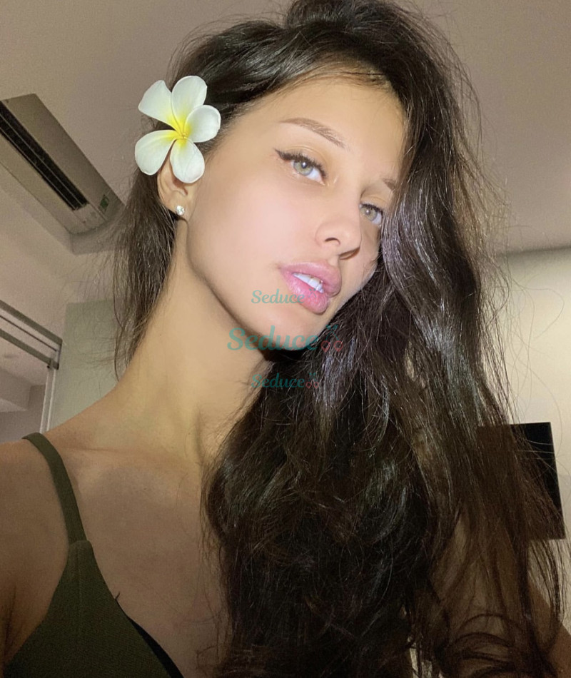Photo escort girl Elvira: the best escort service