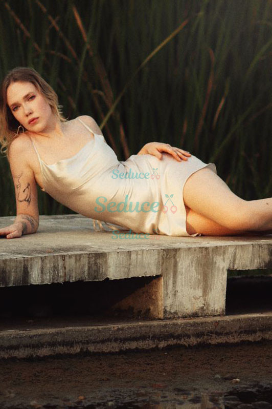 Photo escort girl Chloe: the best escort service