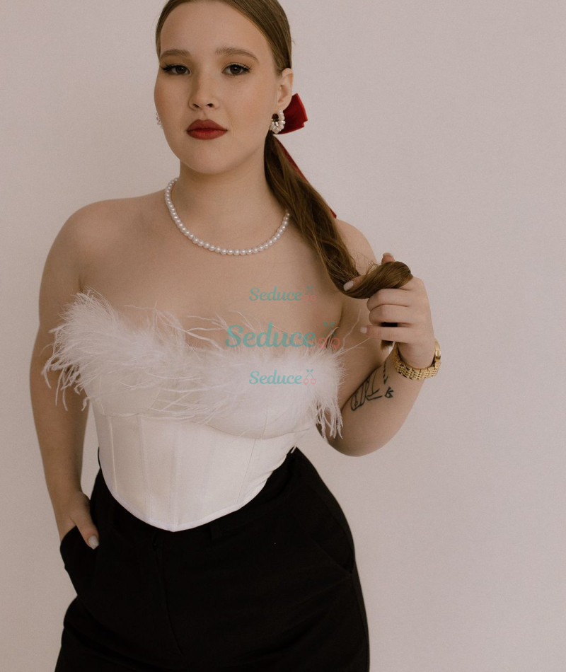 Photo escort girl Masha: the best escort service