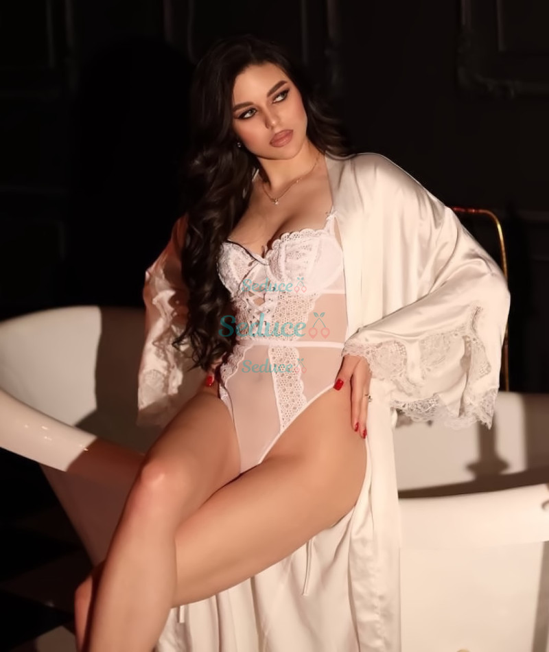 Photo escort girl Yana: the best escort service