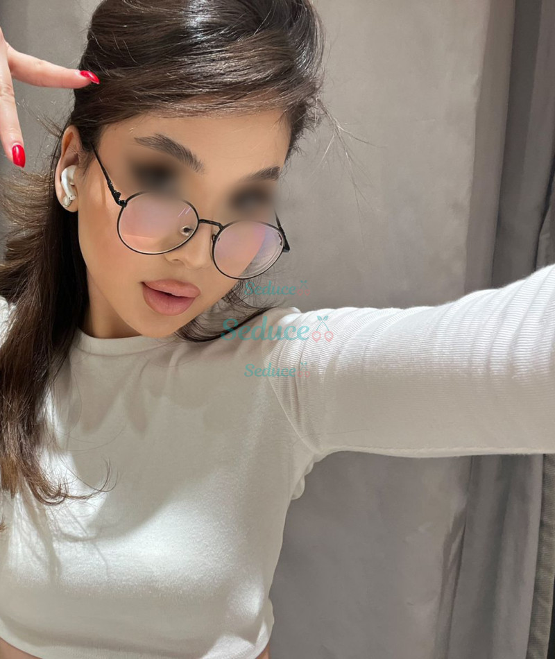 Photo escort girl Asya: the best escort service
