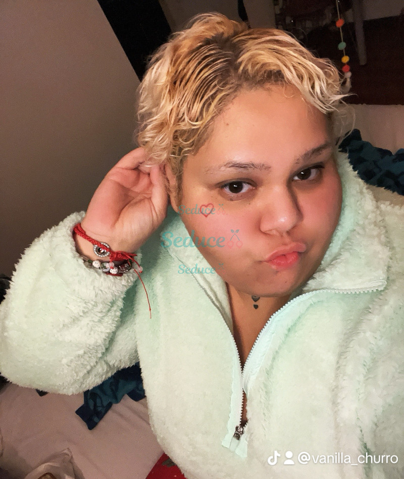 Photo escort girl Bubbles: the best escort service