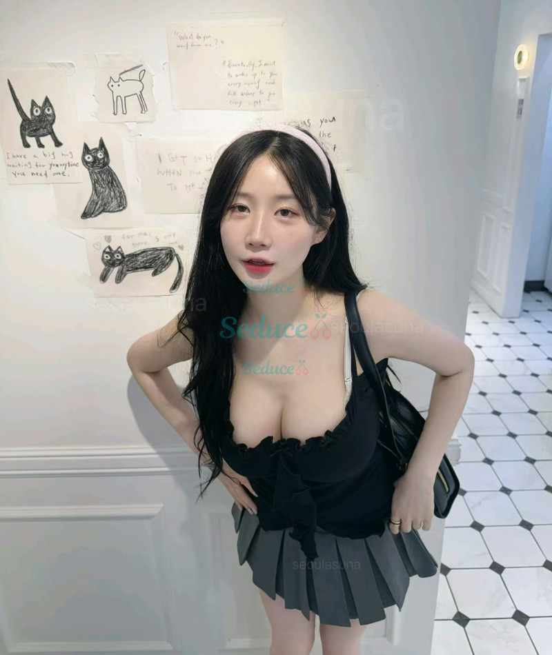 Photo escort girl S   Gina : the best escort service