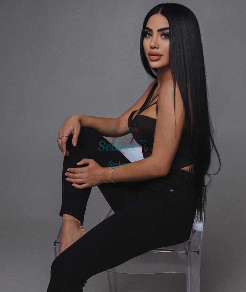 Photo escort girl SELENA: the best escort service